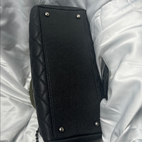 Chanel Coco Handle Bowling,black caviar quilted lizard-embossed top handle - Picture 17 of 17